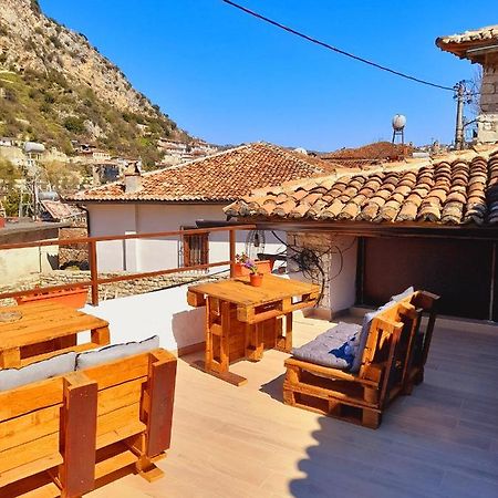 Gorica'S Bridge Hotel Berat Exterior foto