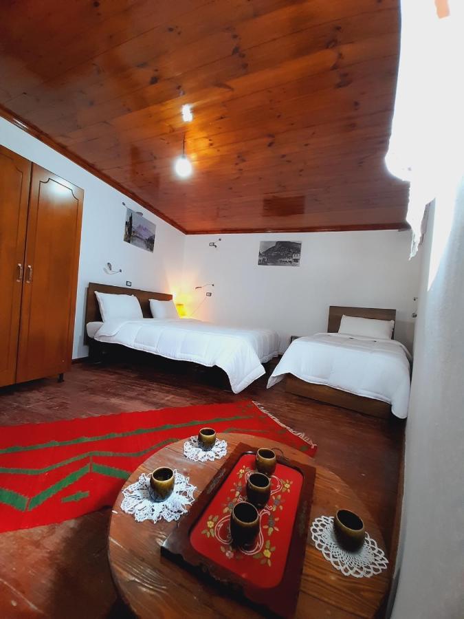 Gorica'S Bridge Hotel Berat Exterior foto