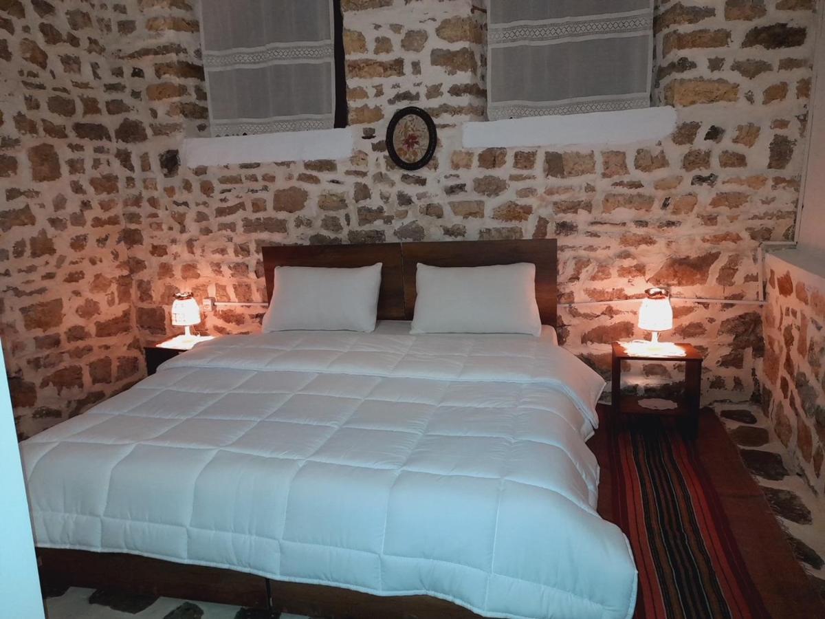Gorica'S Bridge Hotel Berat Exterior foto