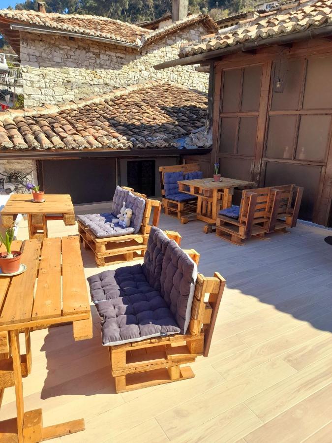 Gorica'S Bridge Hotel Berat Exterior foto