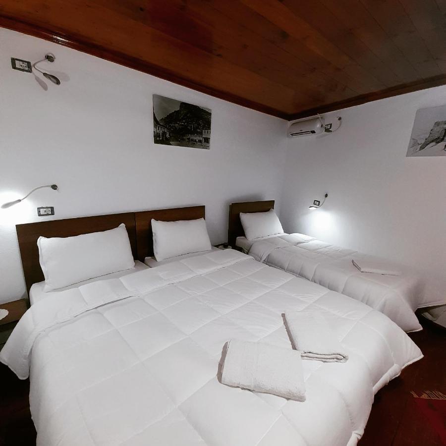 Gorica'S Bridge Hotel Berat Exterior foto
