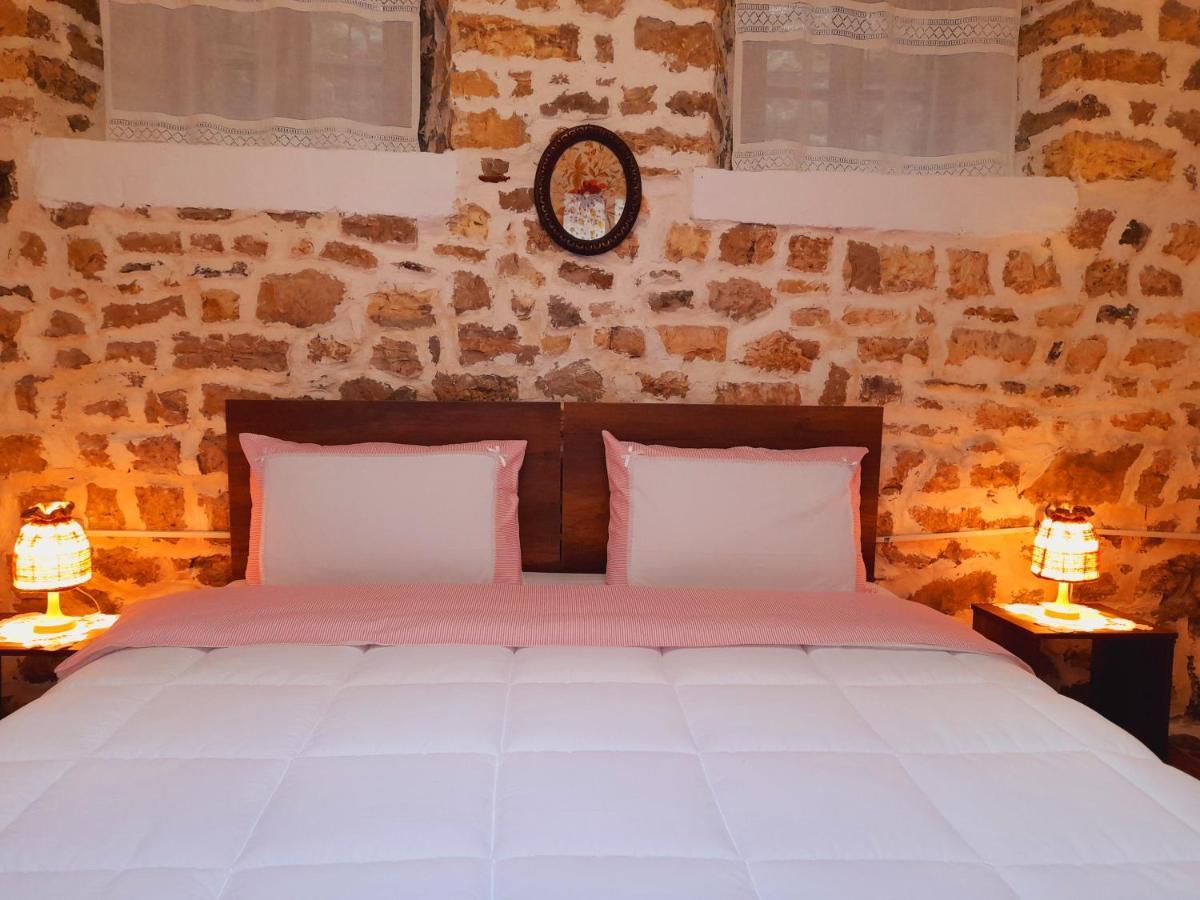 Gorica'S Bridge Hotel Berat Exterior foto