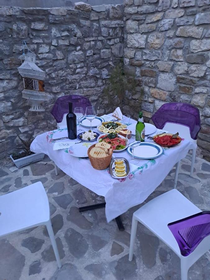 Gorica'S Bridge Hotel Berat Exterior foto
